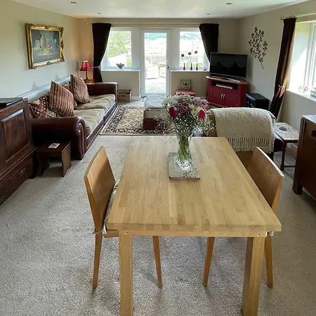 Two Hoots Holiday home