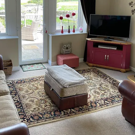 Two Hoots Holiday home